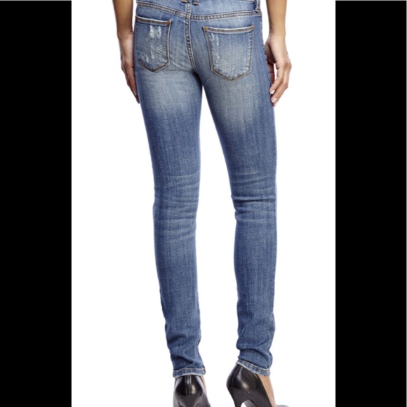 Eunina Jeans - Picture 1 of 4